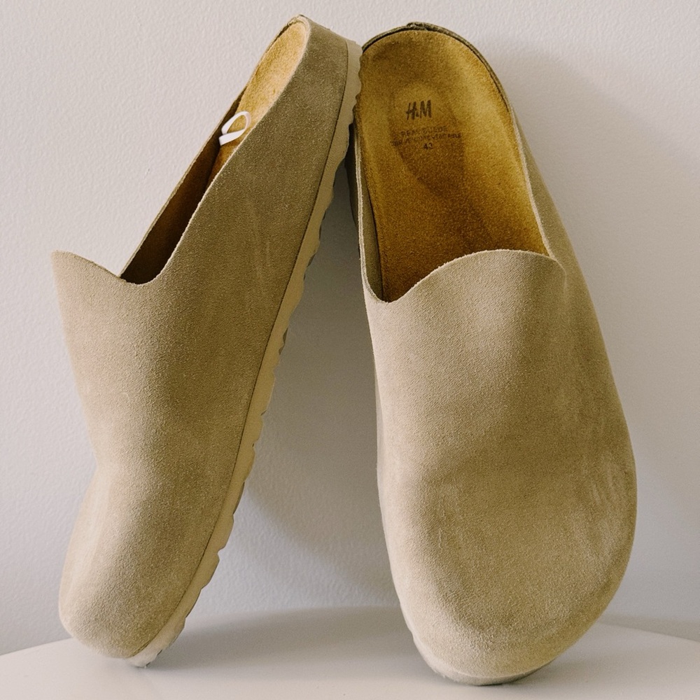 Men’s H&M Genuine Suede mules (US 10)